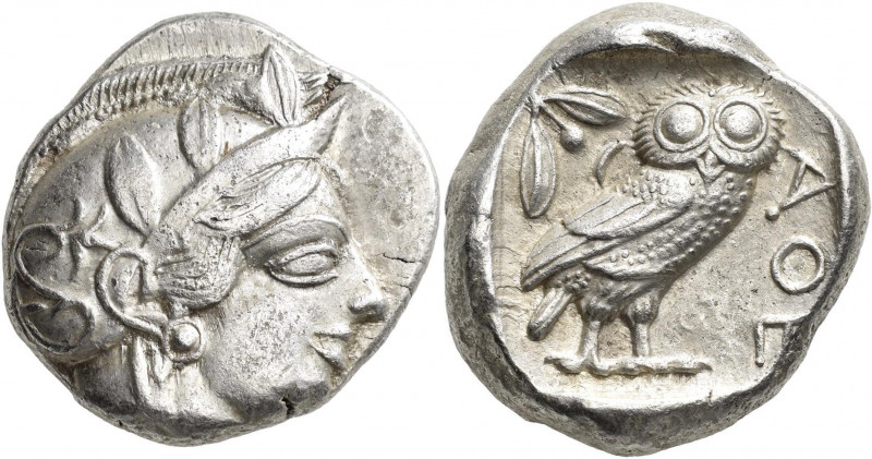 Attika: Athen: AR-Tetradrachme ca. 450 v.Chr. 17,13 g. Kopf der Athena mit lorbe...