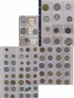 Alle Welt: Eine Schachtel mit diversen Münzen aus aller Welt, darunter auch Silbermünzen.
 [zzgl. 7 % Importspesen]