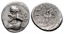 Kingdom of Parthia. Oxathres (Vahsir). Hemidrachm. Late 1st century BC. (Alram-580). (Sunrise-603). Anv.: Diademed bust of Oxathres to left. Rev.: Oxa...