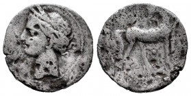 Hispanic-Carthaginian Coinage. 1/2 shekel. 220-215 BC. Cartagena (Murcia). (Abh-500). Anv.: Head of Tanit left. Rev.: Horse standing right, with turne...