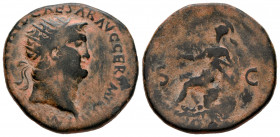 Nero. Dupondius. 65 AD. Rome. (Ric-I 293). Anv.: (NERO CLAVD) CAESAR AVG GER P M TR P IMP P P, radiate head to right. Rev.: Roma, helmeted and in mili...