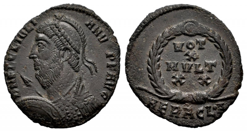 Julian II. Follis. 361-363 AD. Heraclea. (Ric-105). Rev.: VOT / X / MVLT / XX. A...