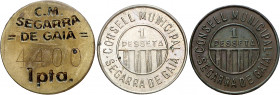 Segarra de Gaià. 1 peseta (tres). (AC. 36, 37 y 39) (T. 2672 a 2674). 3 monedas en diferentes metales. Escasas. MBC/MBC+.