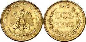 México. 1945. 2 pesos. (Fr. 170R) (Kr. 461). Reacuñación. AU. 1,66 g. S/C-.