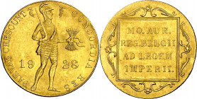 Países Bajos. 1928. Guillermina. 1 ducado. (Fr. 352) (Kr. 83.1a). Leves rayitas. AU. 3,49 g. EBC-.