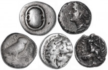 Lote de 5 monedas en plata, distintas cecas. A examinar. BC+/MBC-.