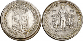 1833. Isabel II. Cádiz. Medalla de Proclamación. (Ha. 8) (O'Connor pág. 227) (Ruiz Trapero 582) (V. 741) (V.Q. 13358). Rayitas en anverso. Escasa. Pla...
