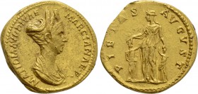 MATIDIA (Augusta, 112-119). GOLD Aureus. Rome.