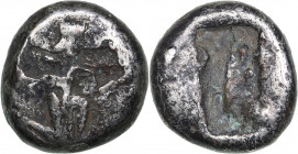 Persia, Achaemenid Empire AR Siglos (circa 485-420 BC)
3.98 g. 15mm. F- Time of Darios I to Xerxes II, circa 485-420 BC. Persian king or hero in kneel...