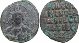 Byzantine Æ Follis - Anonymous (9th - 11th Century AD)
11.63g. 30mm. VF/XF