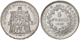 FRANCIA. II Repubblica (1848-1849). 5 franchi 1849 A (Parigi) Hercule. AG (g 25,1). KM 756. Bel metallo lucente e lustro di conio.
qFDC