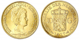 Niederlande
Wilhelmina, 1890-1948
10 Gulden 1917. 6,73 g. 900/1000. fast Stempelglanz. Krause/Mishler 149. Friedberg 349.