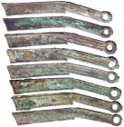 China
Chou-Dynastie 1122-255 v. Chr
8 X Ming-Messer 400/220 v. Chr. Diverse Varianten. schön, schön/sehr schön. Hartill 4.43.