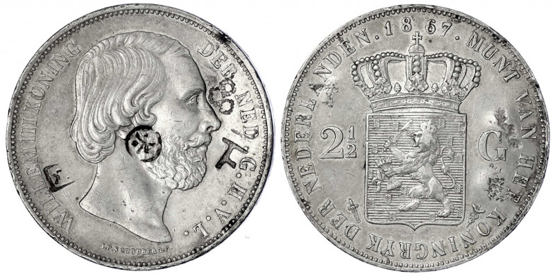 China
"Bang Yang"
Niederlande 2 1/2 Gulden 1867 mit div. chin. Chopmarks. sehr...
