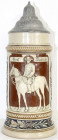 China
Varia
Deutscher Bierhumpen mit Zinndeckel um 1900. Graf Waldersee zu Pferd. Höhe 25 cm. Graf Alfred von Waldersee (1832-1904) war als Oberbefe...