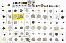 Indien
Lots
Hochinteressanter Posten indischer Münzen von der Antike über Prinzenstaaten bis Britisch Indien. Ca. 90 Stück. Viele gute Silberstücke,...