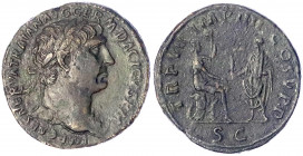 Kaiserzeit
Trajan, 98-117
Sesterz 103. Belorb., halbdrap. Brb. r./TRP VII IMP IIII COS V PP SC. Roma erhält Victoriola von Trajan. 22,29 g. Stempels...