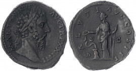 Kaiserzeit
Marcus Aurelius, 161-180
Sesterz TRP XXIIII = 169. Belorb. Kopf r./SALVTI AVG COS III SC. Salus steht l., füttert Schlange im Korb. 23,59...