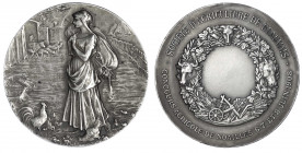 Frankreich
Dritte Republik, 1870-1940
Silbermedaille 1908. Landwirtsch. Wettbewerb von Noailles. 42 mm; 34,75 g. Randschriftrest "CET" eines wohl wi...