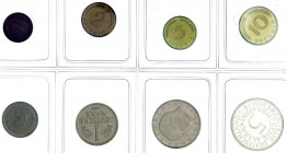 Kursmünzensätze
1 Pfennig - 5 Deutsche Mark, 1964-2001
1965 G. O.B.H. Auflage nur 8233 Sätze. Die kleinen Nominale etwas angelaufen. Polierte Platte...