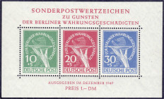 Deutschland
Berlin
Währungsgeschädigten-Block 1949, postfrische Erhaltung mit Plattenfehler II. Fotoattest Schlegel BPP >Die Erhaltung ist einwandfr...
