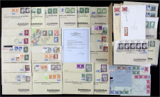 Lots und Sammlungen
Deutschland (alphabetisch)
Bundesrepublik: Reichhaltiger Posten mit ca. 600 Belegen nur der frühen Jahre bis 1960, teils mehrfac...