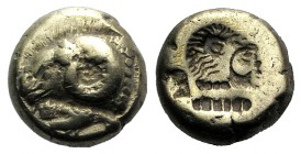 Lesbos, Mytilene, c. 521-478 BC. EL Hekte – Sixth Stater (10mm, 2.52g, 6h). Head of ram l.; below, cock standing r., pecking at the ground. R/ Incuse ...