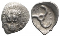 Dynasts of Lycia, Perikles (c. 380-360 BC). AR Tetrobol (16mm, 2.84g). Facing lion’s scalp. R/ Triskeles within shallow incuse. SNG von Aulock 4254. V...