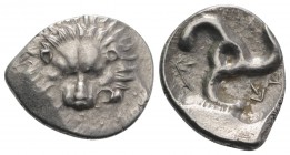 Dynasts of Lycia, Perikles (c. 380-360 BC). AR Tetrobol (17mm, 2.80g). Facing lion’s scalp. R/ Triskeles within shallow incuse. SNG von Aulock 4254. V...