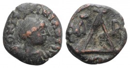 Justinian I (527-565). Æ 4 Nummi (12mm, 1.48g, 6h). Thessalonica. Diademed, draped and cuirassed bust r. R/ Large Δ; A P across field. MIBE 175; DOC 1...