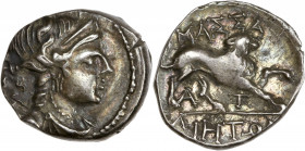 Massalia (Ve - Ier siècle av J.-C) - Ar - Drachme. 
A/ Buste d'Artémis à droite.
R/ MASSA A T / LIHTWN,
lion à droite. 
15.48mm - 2.71g - 8h - TTB+....