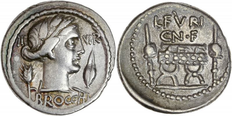 Marcus Furius Camillus (63 av.J.C) - Ar - Denier -Rome. 
A/ II|VIR BROCCHI, 
bus...