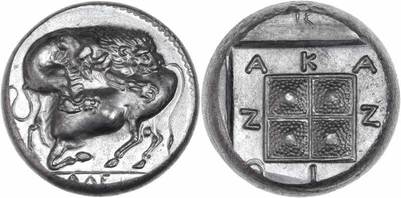 BECKER Counterfeits - Macédoine (430-390 av J.C.) - Étain.
A/ Lion attaquant un ...