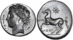 BECKER Counterfeits - Argent - Pouilles - (276-260 av J.C.) - Étain - Statère. 
A/ Tête de Perséphone de droite, coiffée d'une couronne d'orge.
R/ IOY...