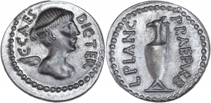 BECKER Counterfeits - Jules César (44 av. J.C.) - Étain - Aureus.
A/ C.CAES - DI...