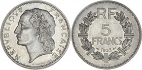 IIIème République (1870 - 1940) - Nickel - Concours de 5 Francs Lavrillier 
1933.
A/ REPVBLIQVE FRANÇAISE, 
Tête à gauche de la république.
R/ 5 FRANC...