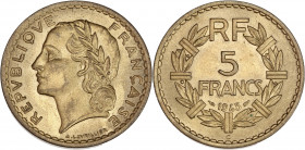 Gouvernement Provisoire (1944 - 1947) - Bronze aluminium - 5 Francs Lavrillier 
1945 - Castelsarrasin.
A/ REPVBLIQVE FRANÇAISE,
Tête à gauche de la ré...