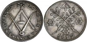 Orient de Lyon - Loge la Candeur.
Argent.
A/ LOGE DE LA CANDEUR DE LYON; compas, équerre et maillet.
R/ Deux rameaux d'acacia entrecroisés, encadrés d...