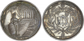 Orient de Rouen - Loge Les Arts Réunis.
Argent. 
A/ LOGE DES ARTS RÉUNIS O:. DE - ROUEN 1832-1841;
dans un heptagone, niveau, équerre, règle et compas...