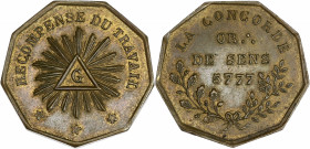 Orient de Sens - Loge La Concorde. 
Laiton. 
A/ LA CONCORDE / rameaux de chêne et acacia; champ: OR:. / DE SENS /5777.
R/ RECOMPENSE DU TRAVAIL ★★★; t...