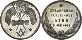 Orient de Strasbourg - Loge Réunion des maçons allemands et français. 
Bronze. 
A/ Entre deux palmes nouées ★ / STRASBOURG / 22. JULI 1905 / LYON / 21...