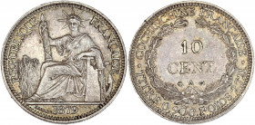 Cochinchine - Argent - 10 centimes 1879 A,Paris.
A/ République assise à gauche.
R/ Valeur dans une couronne.
18mm - 2.7g - TTB+.