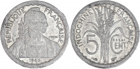 Indochine - Aluminium - Essai 5 centimes 1946 A,Paris.
A/ République assise à gauche.
R/ Valeur dans une couronne.
16mm - 0.7g - SUP.