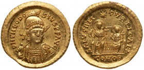 Theodosius II, AD 402-450. Gold Solidus (4.49 g.). MS