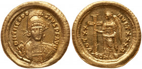 Theodosius II. Gold Solidus (4.40 g), AD 402-450. AU