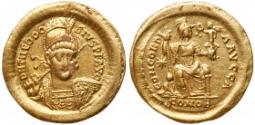 Theodosius II. Gold Solidus (4.38 g), AD 402-450. EF