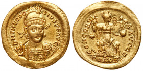 Theodosius II. Gold Solidus (4.42 g), AD 402-450. EF