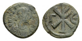 Justin I. (518 - 527). Pentanummium. Nicomedia.
Obv: Diademed, draped and cuirassed bust right.
.
Rev: G-E.
Christogramm between mintmark N and ma...