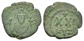 PHOCAS (602-610). Half Follis. Cyzicus. Dated RY 2 (603/4).
Obv: Crowned facing bust, wearing consular robes and holding mappa and cross.
Rev: Large...