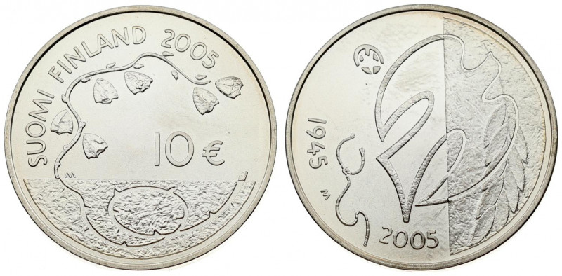 Finland 10 Euro 2005 M-M 60 years of Peace. Obverse: Dove of peace. Reverse: Flo...